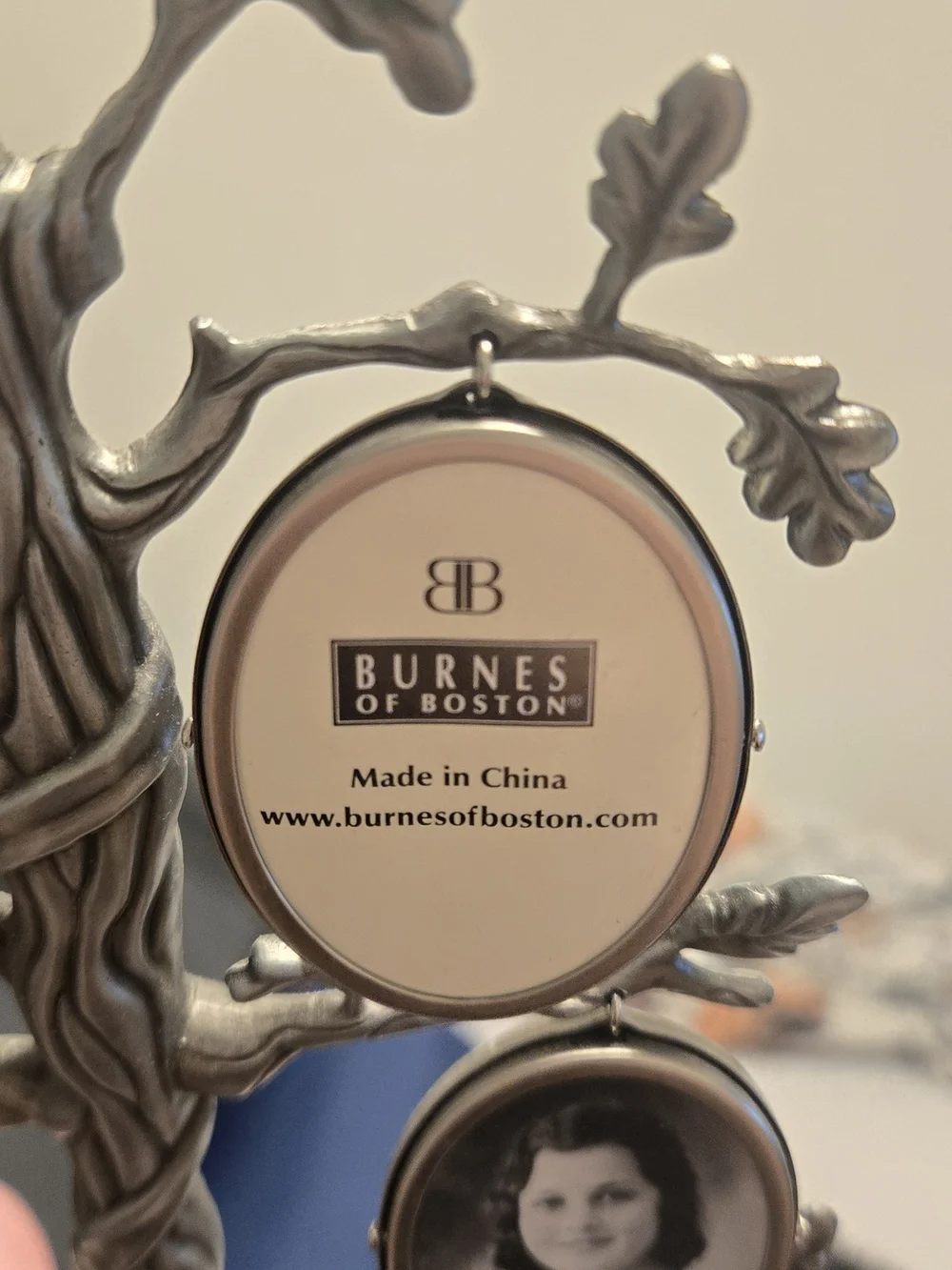 Burnes Of Boston Silver Tree Multi-Photo Display - Picture 3 of 3
